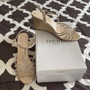David’s Bridal Nora Wedge